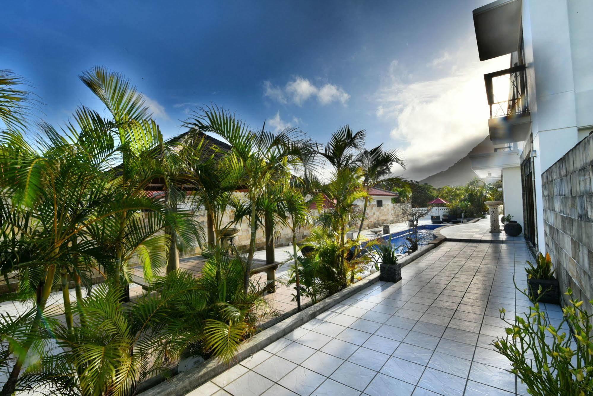 Glamping Resort Yokabushi Ishigaki  Extérieur photo